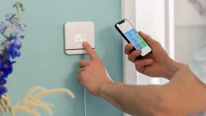 Guardyx security systems protecting residential and commercial properties in the San Francisco Bay Area and Silicon Valley | CCTV cameras, alarms, access control, doorbells, video surveillance, motion sensors, glass break sensors, security cameras