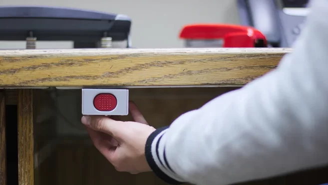 Guardyx security systems protecting residential and commercial properties in the San Francisco Bay Area and Silicon Valley | CCTV cameras, alarms, access control, doorbells, video surveillance, motion sensors, glass break sensors, security cameras
